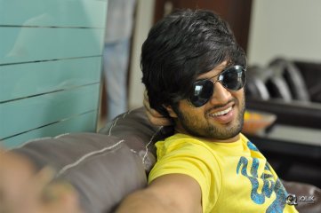 Ye Mantram Vesave Movie Stills